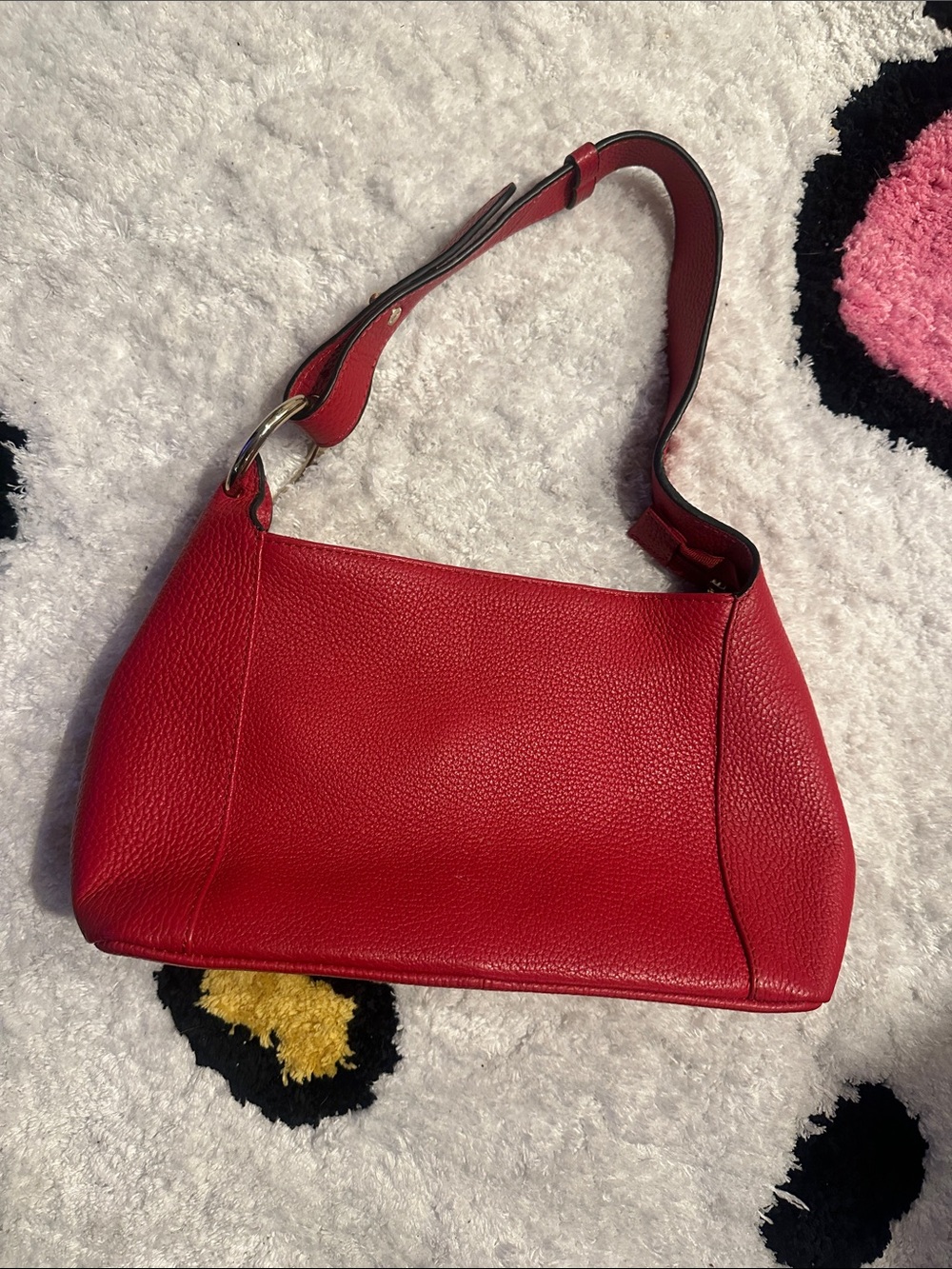Red Leather Shoulder Bag - Stylish Everyday Carry